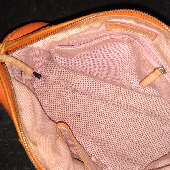 Dooney - Picture 3 of 4